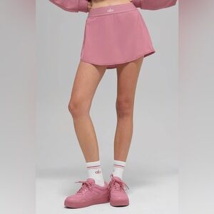 Alo wild rose match point skirt